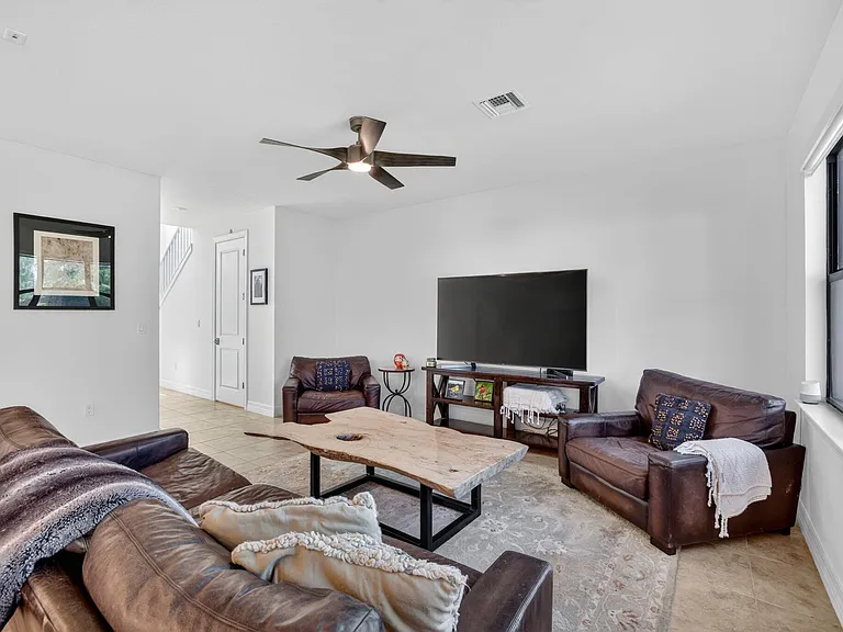 4651 Pinehurst Trl E — Photo 9