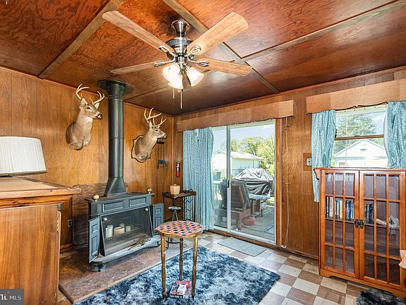 14th image of this home