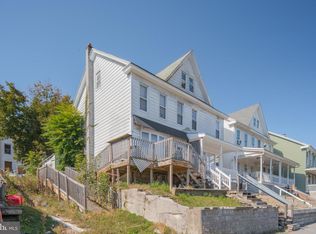 308 N Railroad St, Tamaqua, PA 18252