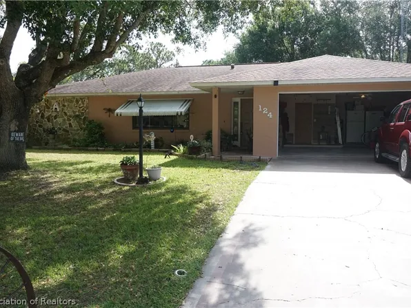 124 Corine Ave NW, Lake Placid, FL 33852