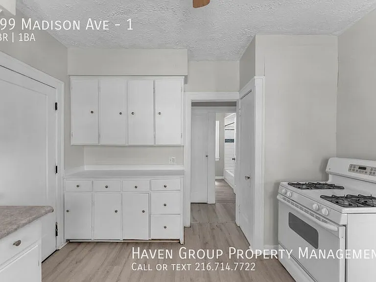 399 Madison Ave #1 — Photo 13