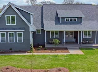 10 Waterview Ln, Warren, RI 02885