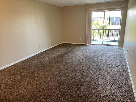 4th image of 215 Valencia Blvd APT 303