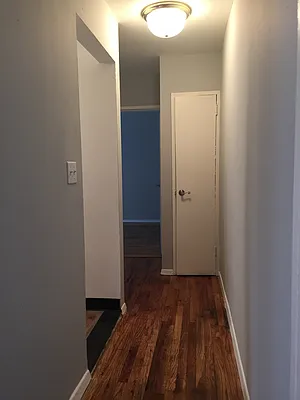 Rented by Lang Realty LLC | media 10