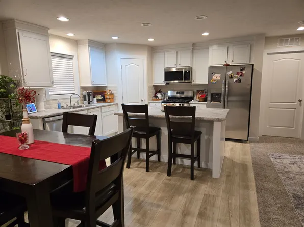 7002 Indianola Ave #175, Des Moines, IA 50320