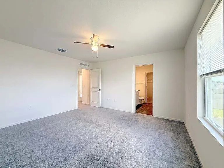 2068 Kentucky Rd — Photo 33