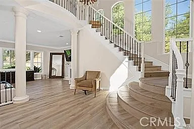 5 bed, 5433 sqft, $18,500 — Photo 3