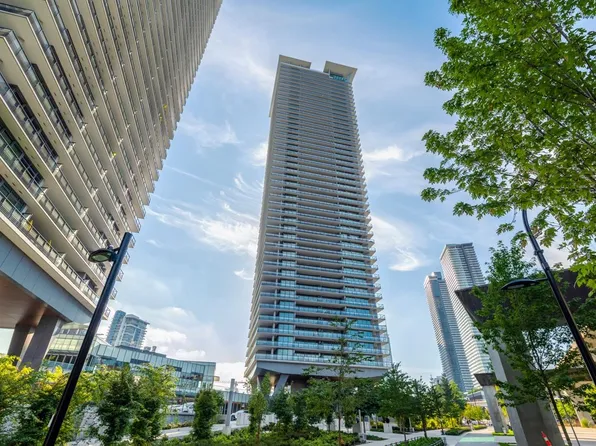 4720 Lougheed Hwy #1409, Burnaby, BC V5C 0M8