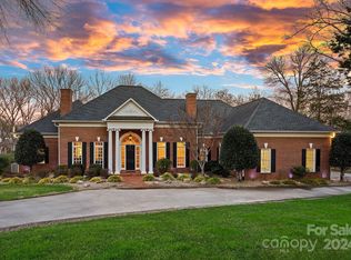 3619 English Garden Dr, Charlotte, NC 28226