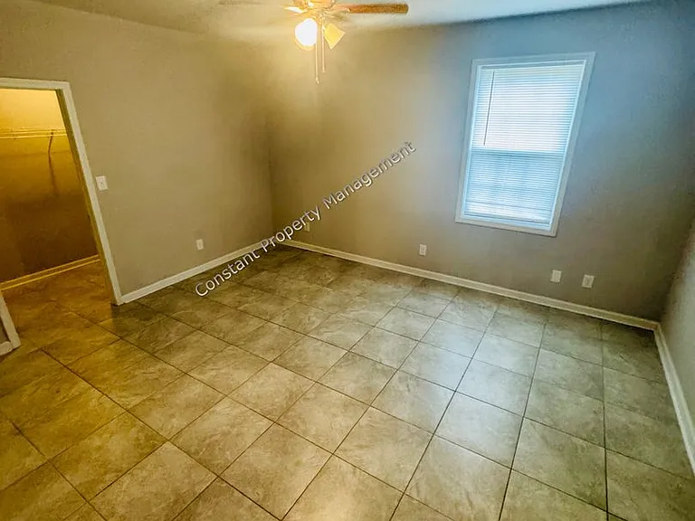 165 Garrison Rd — Photo 7