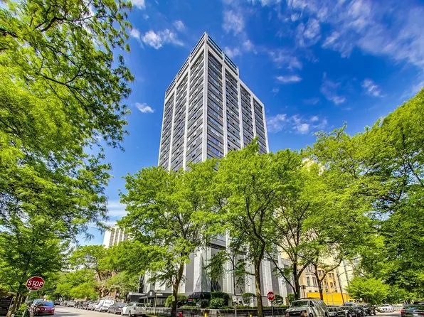 2700 N Hampden Ct APT 7D, Chicago, IL 60614