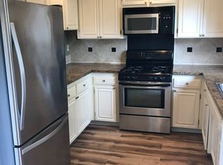 5247 Agnes Ave APT 5, Valley Village, CA 91607