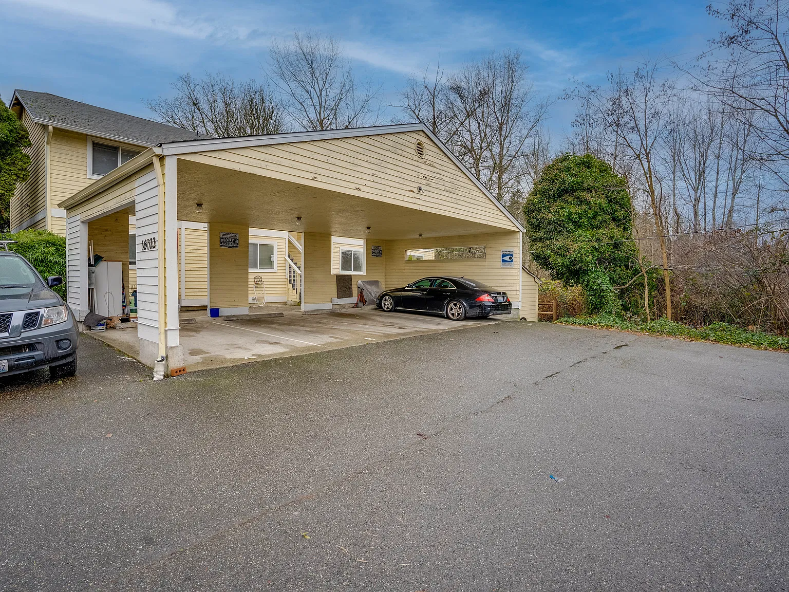 2 bed, 810 sqft, $2,050 — Photo 1