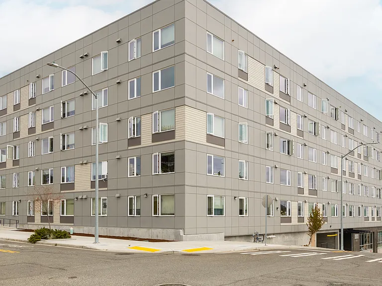 Jefferson Yards Apartments — Photo 38