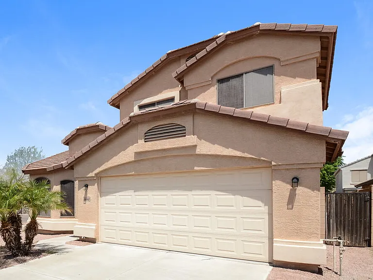 5648 W Southgate Ave — Photo 4