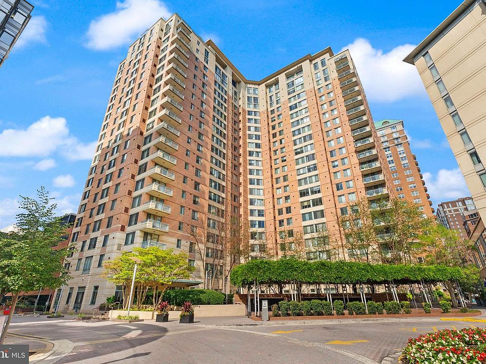 1st image of 851 N Glebe Rd APT 1309