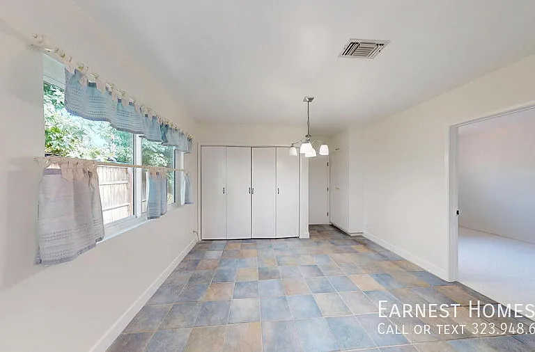 14920 Hesby St — Photo 11