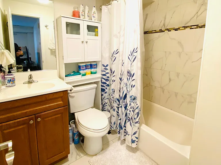121 Benziger Ave #1 — Photo 7