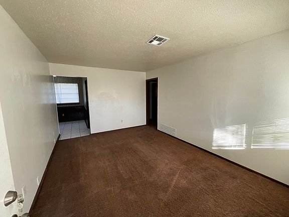2nd image of 1509 SE 51st St