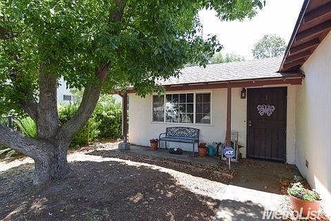 3rd image of 1235 Lorene Ave