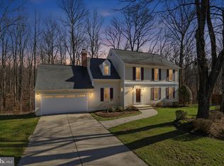 9429 Goldfield Ln, Burke, VA 22015