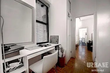 Rented by Urbane Brokerage