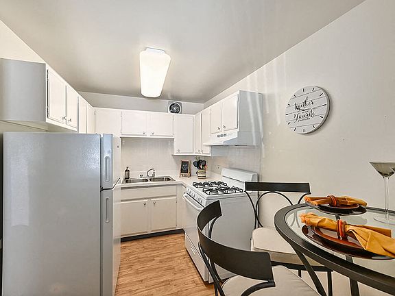 Fully-Equipped Kitchen