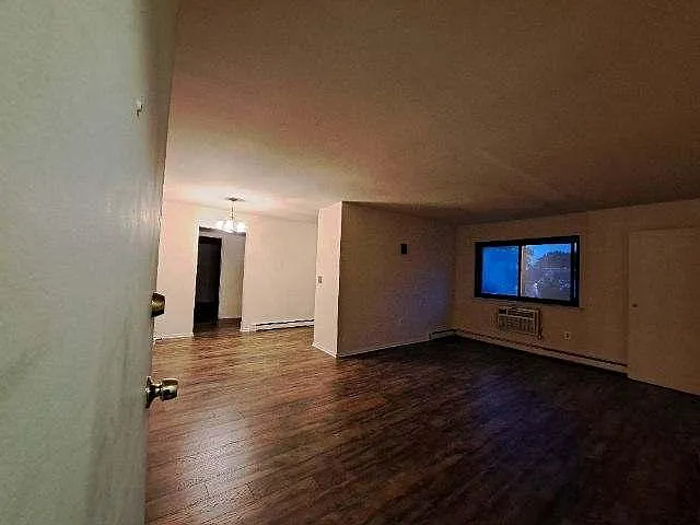 30 Passaic Ave #6B — Photo 4