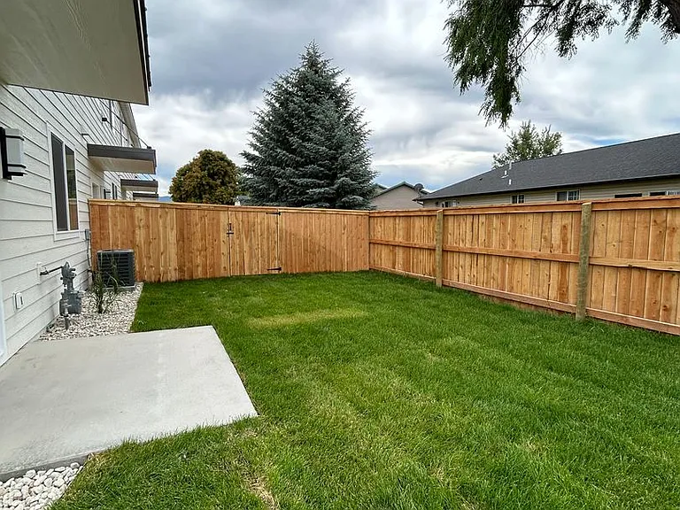203 Amusement Ave — Photo 26
