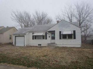 1720 Harding St, Wichita, KS 67208