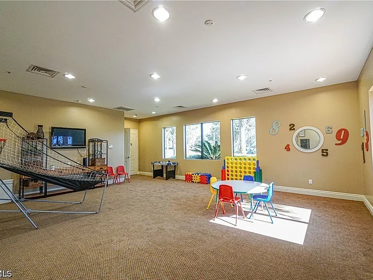 10535 Carolina Willow Dr — Photo 38