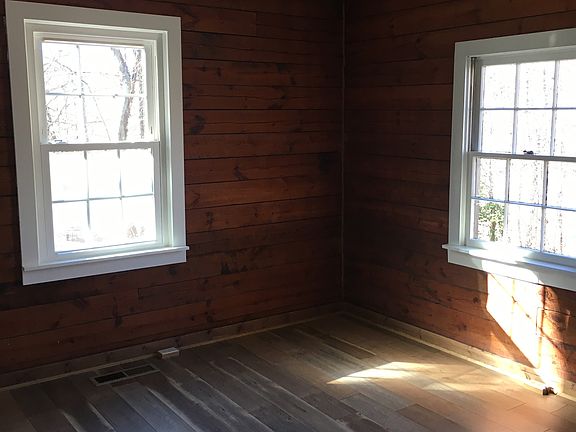 4th image of 148 Wildwood Ct