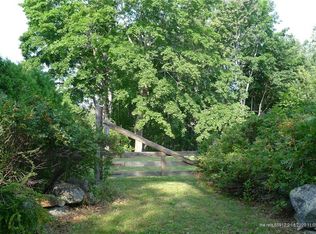 153 Chestnut St, Camden, ME 04843