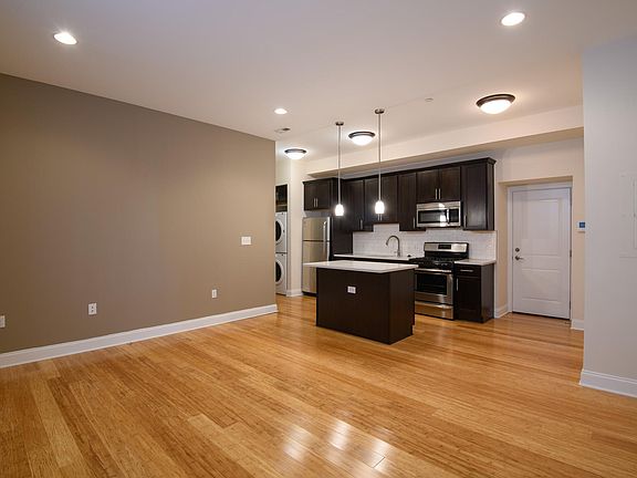 2nd image of 144 Green Ln #0eea4e914