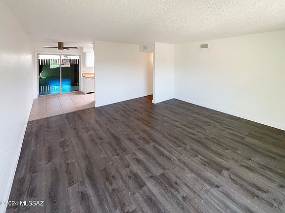 3rd image of 8339 E Placita Prado