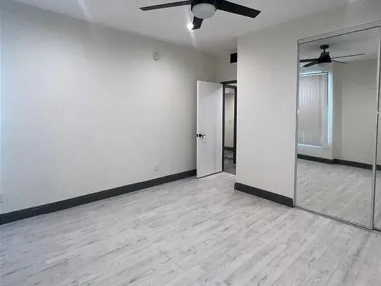 13920 Moorpark St #204 — Photo 2
