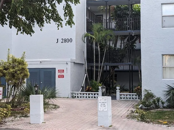 2800 Somerset Dr APT 416J, Lauderdale Lakes, FL 33311