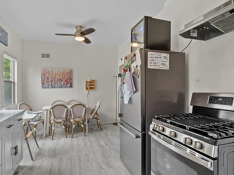 1414 S Shenandoah St #1416-1/2 — Photo 20
