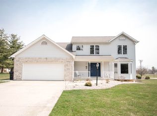 402 Forest Pkwy, Columbia City, IN 46725