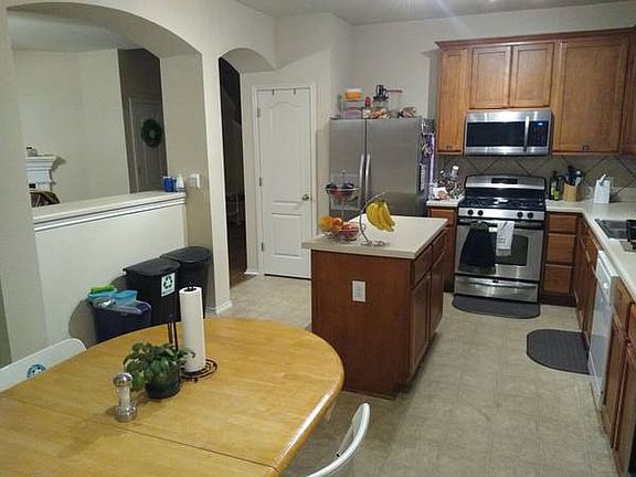 5th image of 2045 Rachel Ln #5
