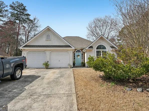 306 Preston Chase Dr, Peachtree City, GA 30269