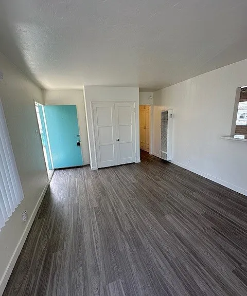142 Claremont Ave — Photo 8