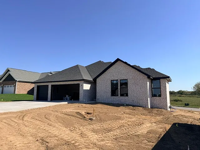5990 S Applewood