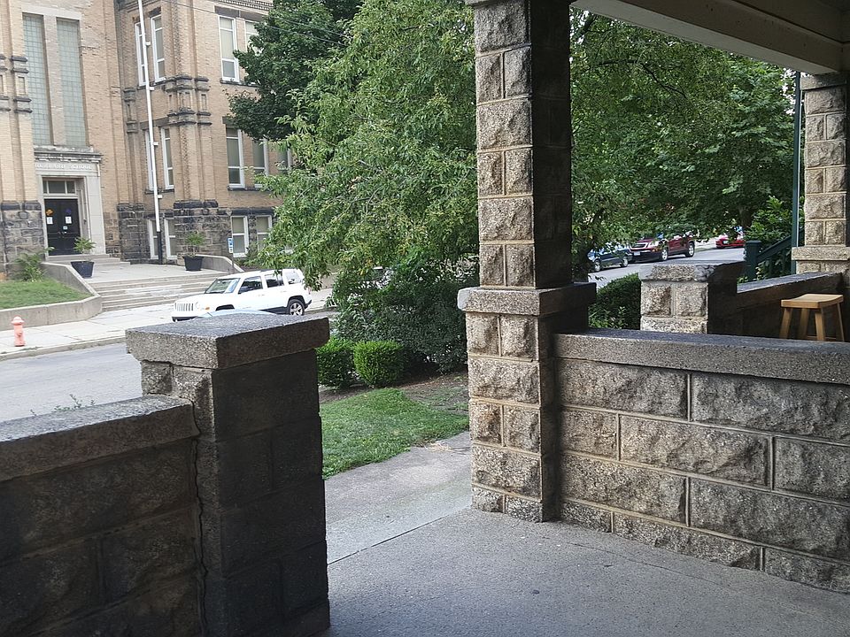 1st image of 127 W Hubbard Ave #4865430