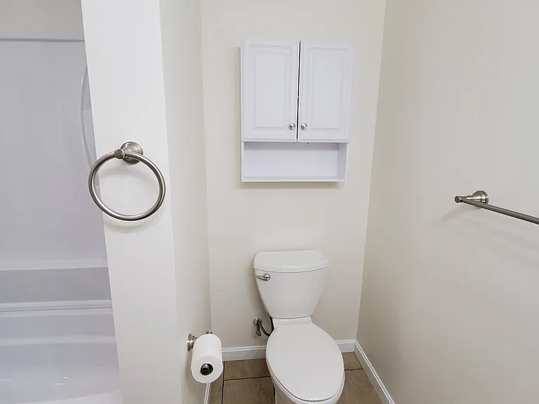 72 Juniper Rdg #A — Photo 27