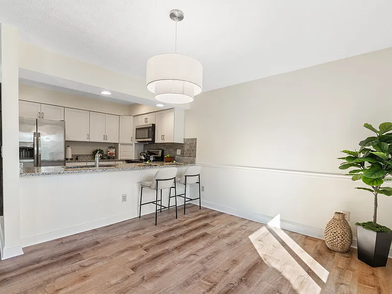 6372 Dummerston Ct — Photo 12