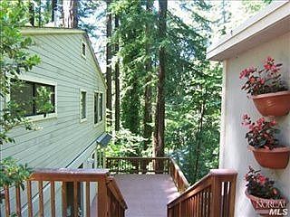 3rd image of 10884 Ogburn Ln