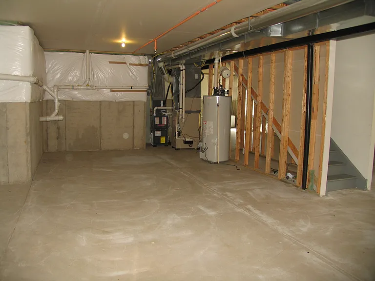 2812 River Willow Dr — Photo 32