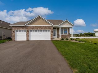 17932 Greenwich Way, Lakeville, MN 55044