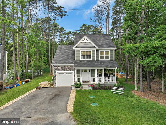 3rd image of 158 Ackerman Dr